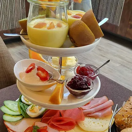 Miss Sophie Gæstehus 4*